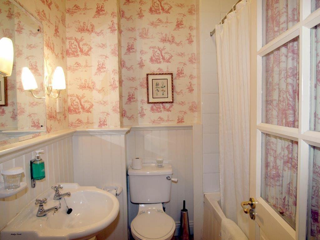 Gleeson'S Restaurant & Rooms Roscommon Room photo