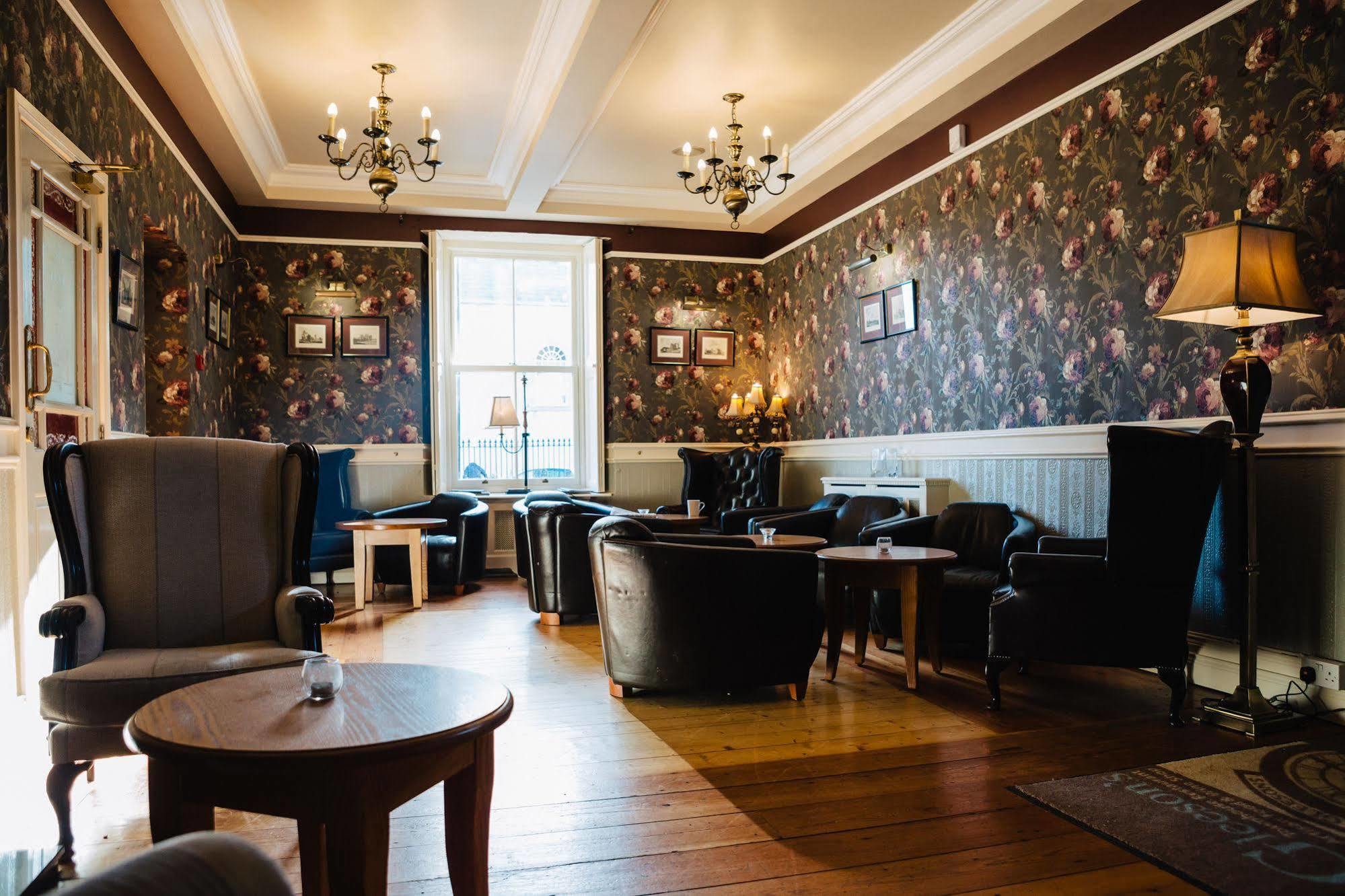 Gleeson'S Restaurant & Rooms Roscommon Exterior photo